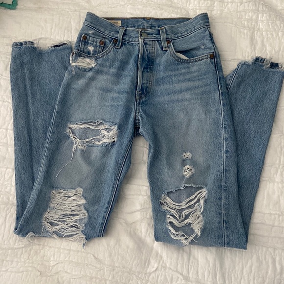 Vintage Levi’s 501 jeans size 24 - Picture 1 of 8